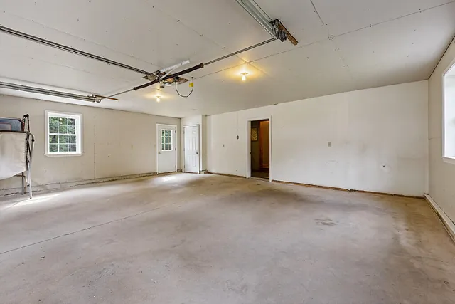 $579,000 | 588 Banton Road, Palermo, ME 04354