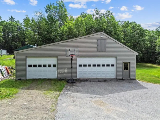 $579,000 | 588 Banton Road, Palermo, ME 04354