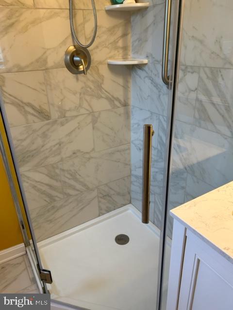 9221 Greenhouse Circle Nottingham, MD 21236 - Photo 47 of 70 Primary Bathroom