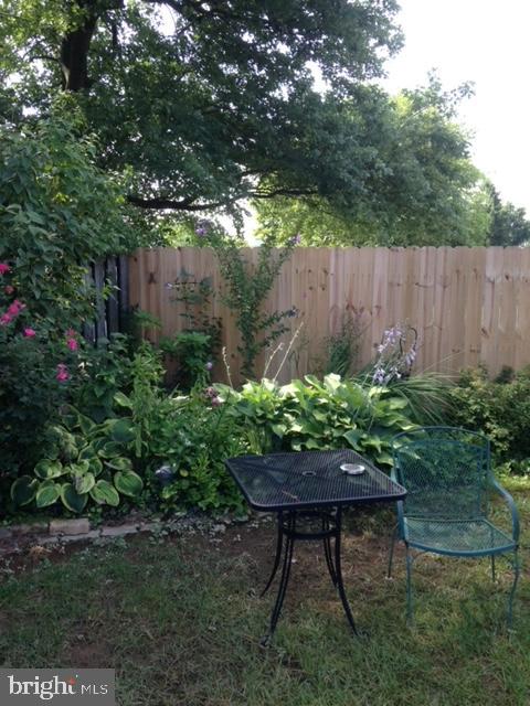 9221 Greenhouse Circle Nottingham, MD 21236 - Photo 64 of 70 Back Yard