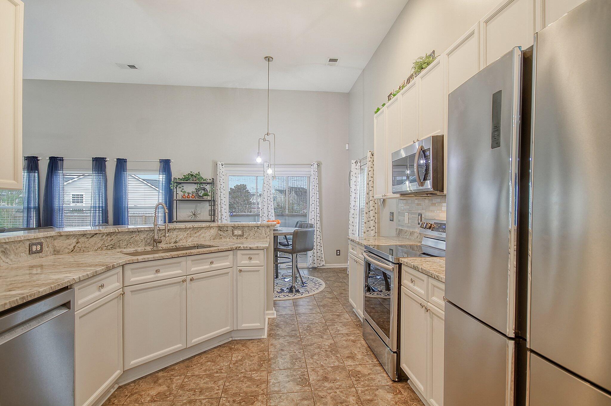 792 Bent Hickory Road Charleston, SC 29414 - Photo 12 of 42 20-web-or-mls-CREM_792 Bent Hickory_020