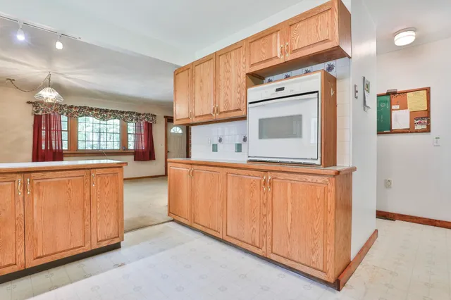 $499,900 | 31 Cross Road, Mont Vernon, NH 03057