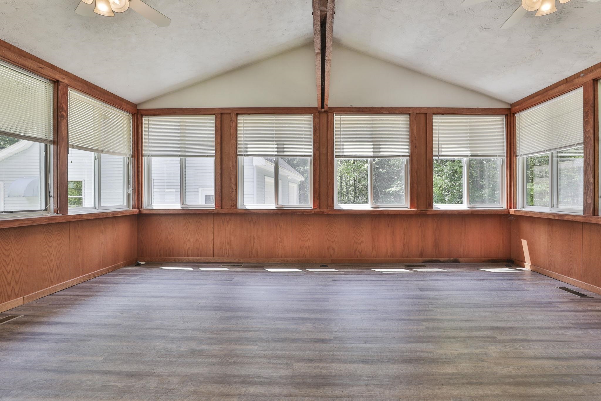 31 Cross Road Mont Vernon, NH 03057 - Photo 22 of 50