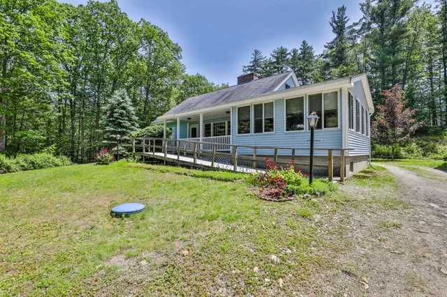 $499,900 | 31 Cross Road, Mont Vernon, NH 03057