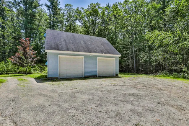 $499,900 | 31 Cross Road, Mont Vernon, NH 03057