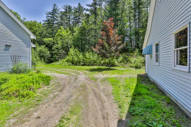 $499,900 | 31 Cross Road, Mont Vernon, NH 03057