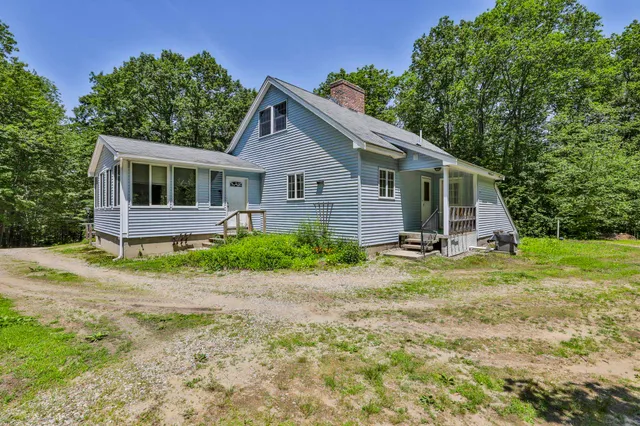 $499,900 | 31 Cross Road, Mont Vernon, NH 03057