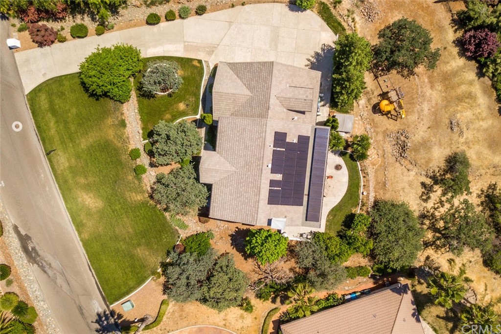 861 Whispering Winds Lane Chico, CA 95928 - Photo 2 of 58