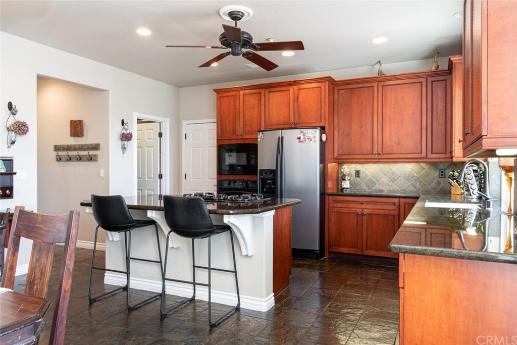 861 Whispering Winds Lane Chico, CA 95928 - Photo 18 of 58