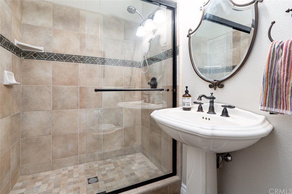 861 Whispering Winds Lane Chico, CA 95928 - Photo 25 of 58