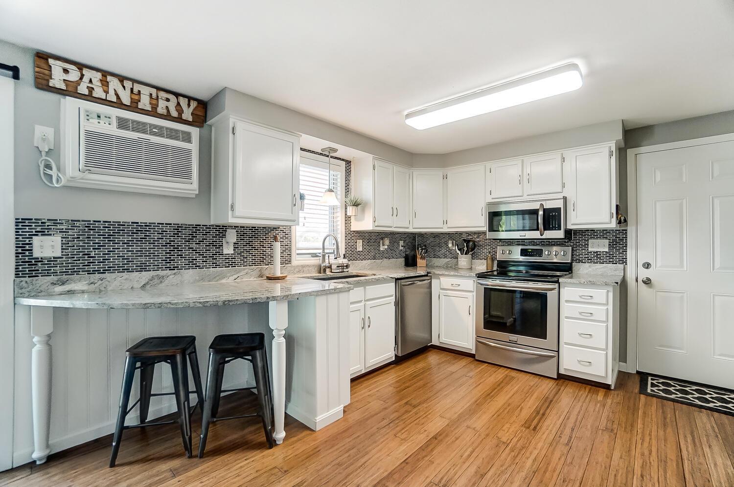 18595 Ringgold Southern Road Circleville, OH 43113 - Photo 12 of 34 Updated kitchen