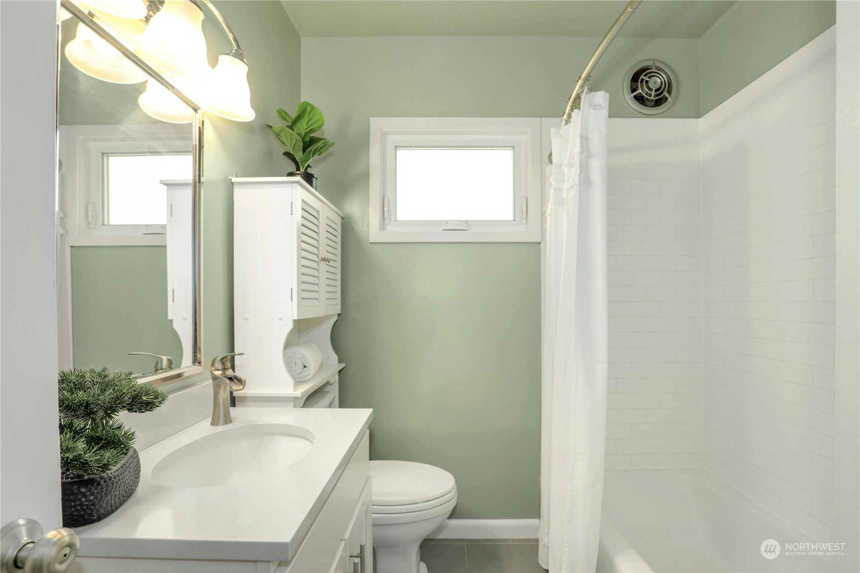 1502 North 80th Street Seattle, WA 98103 - Photo 17 of 40