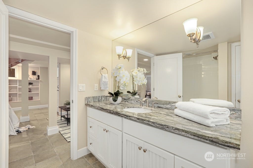 1502 North 80th Street Seattle, WA 98103 - Photo 26 of 40