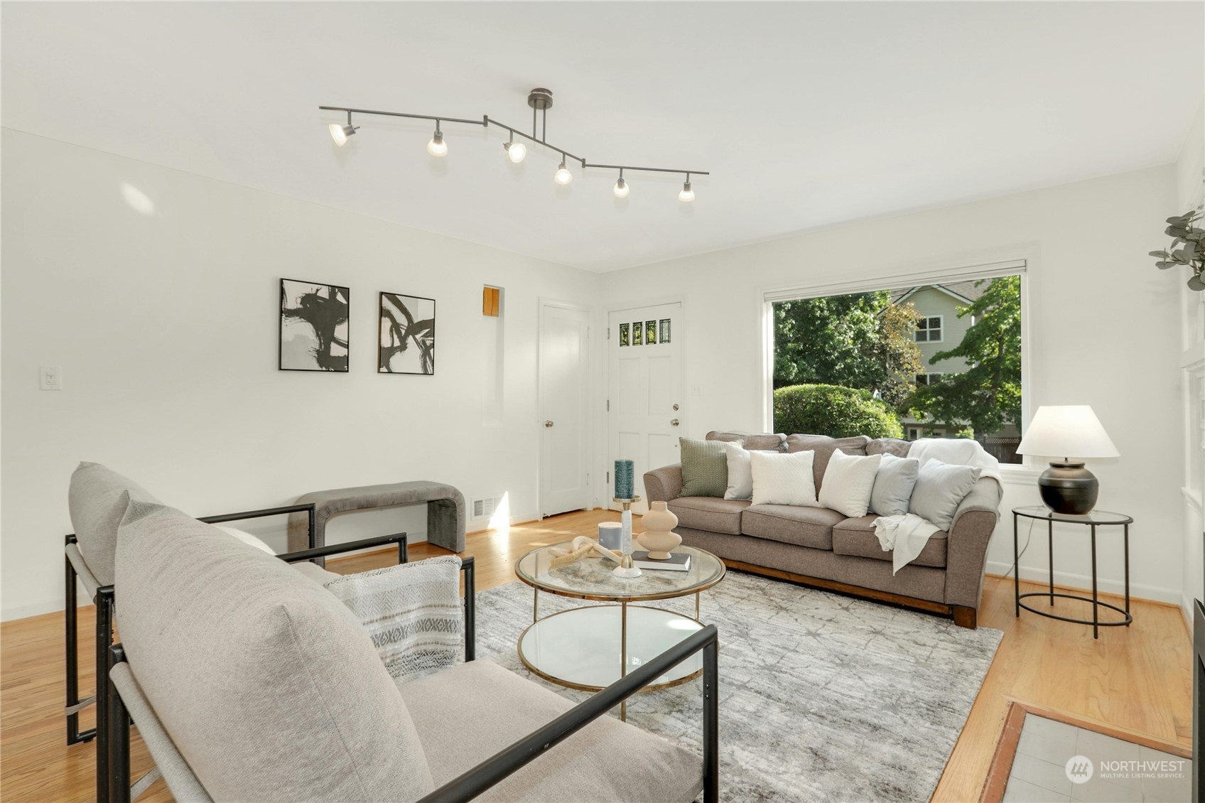 1502 North 80th Street Seattle, WA 98103 - Photo 5 of 40
