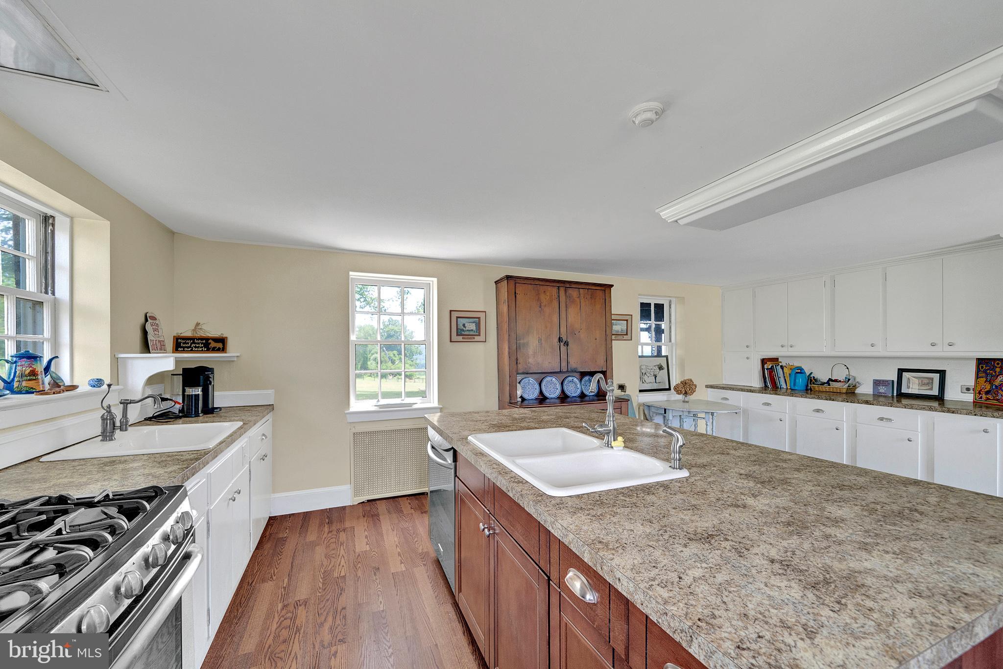 60 Hunter Road Lambertville, NJ 08530 - Photo 15 of 92