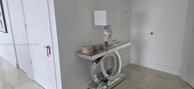 a view of utility room