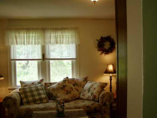3931 Dickey Road Gibsonia, PA 15044 - Photo 2 of 8 Gallery Image 2