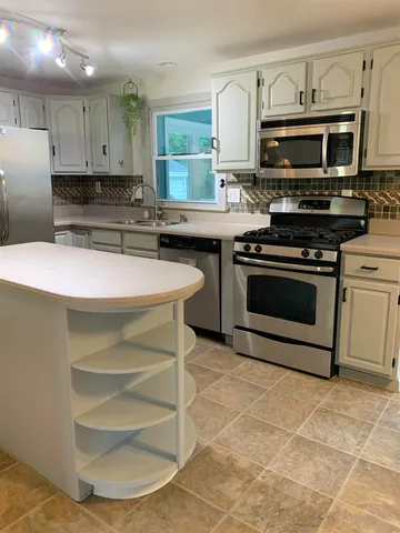 $3,900 | 24 Beacon Drive, Merrimack, NH 03054