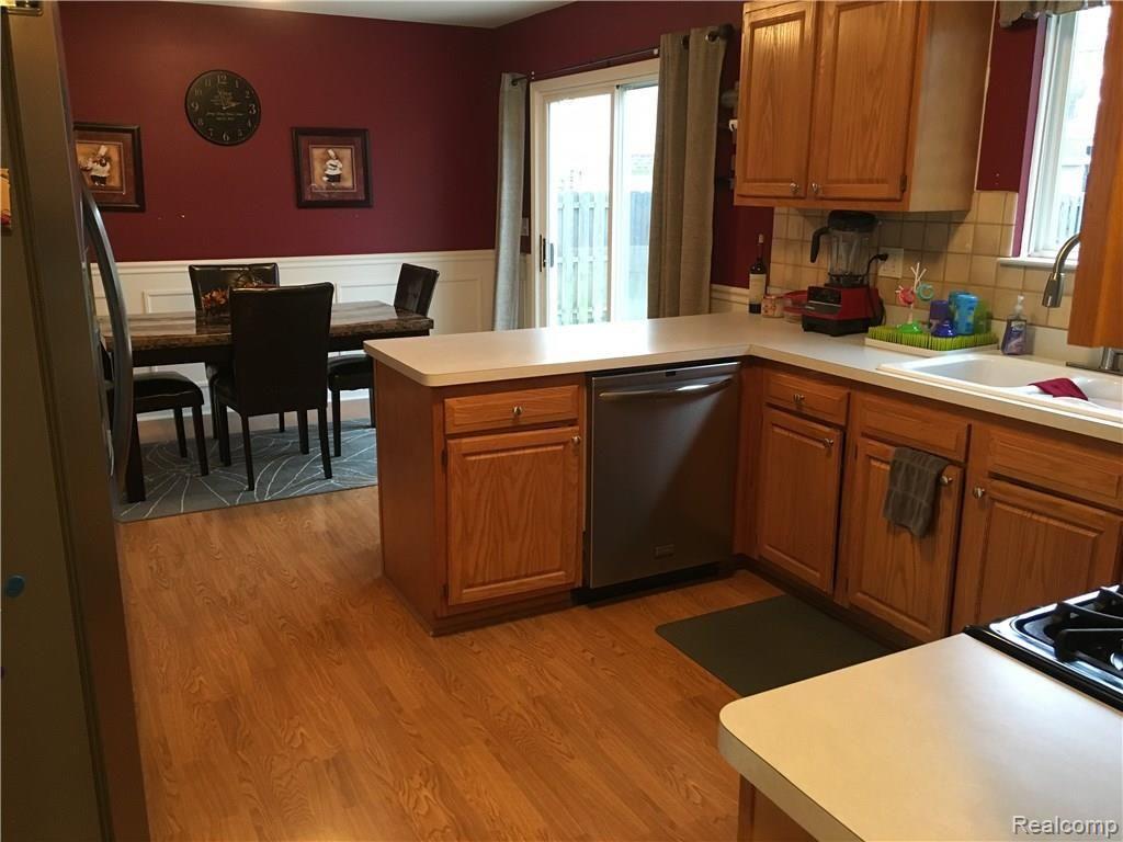 3714 Cone Avenue Rochester Hills, MI 48309 - Photo 7 of 34