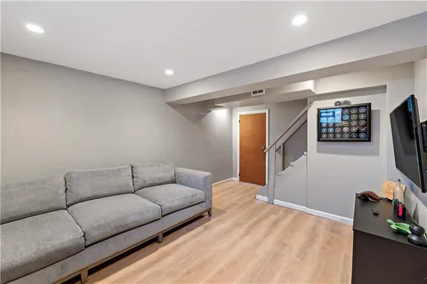 $299,000 | 203 Washington Road, Pittsburgh, PA 15221