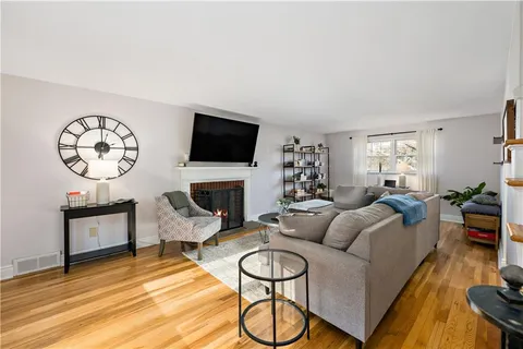 $299,000 | 203 Washington Road, Pittsburgh, PA 15221