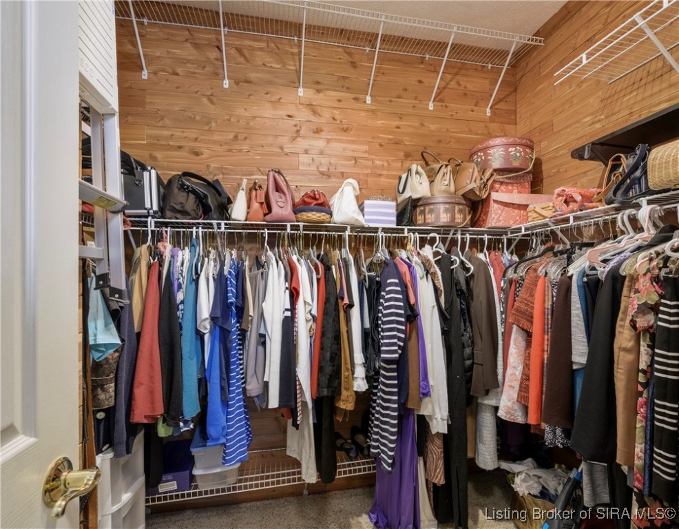 160 North Lakeside Drive Madison, IN 47250 - Photo 23 of 39