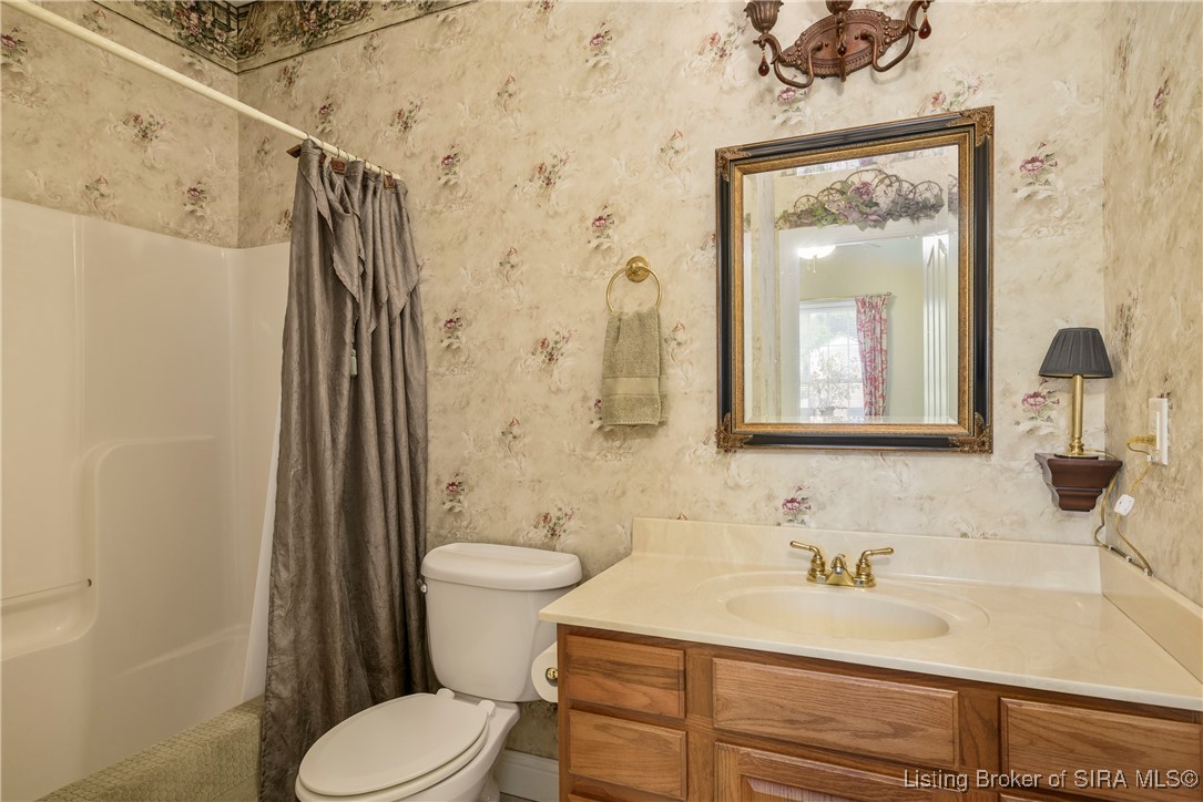 160 North Lakeside Drive Madison, IN 47250 - Photo 28 of 39