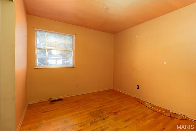 $120,000 | 848 Laredo Avenue, St. Louis, MO 63138