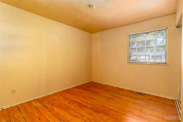 $120,000 | 848 Laredo Avenue, St. Louis, MO 63138