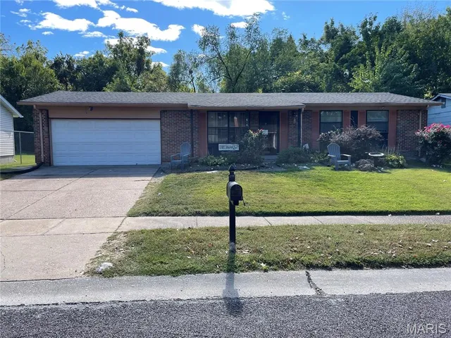 $120,000 | 848 Laredo Avenue, St. Louis, MO 63138