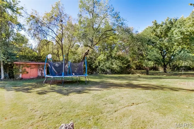 $120,000 | 848 Laredo Avenue, St. Louis, MO 63138