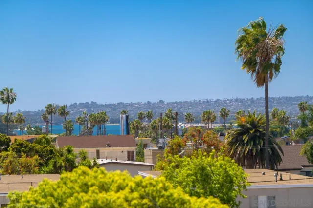 $3,299,000 | 1220 Emerald Street, San Diego, CA 92109