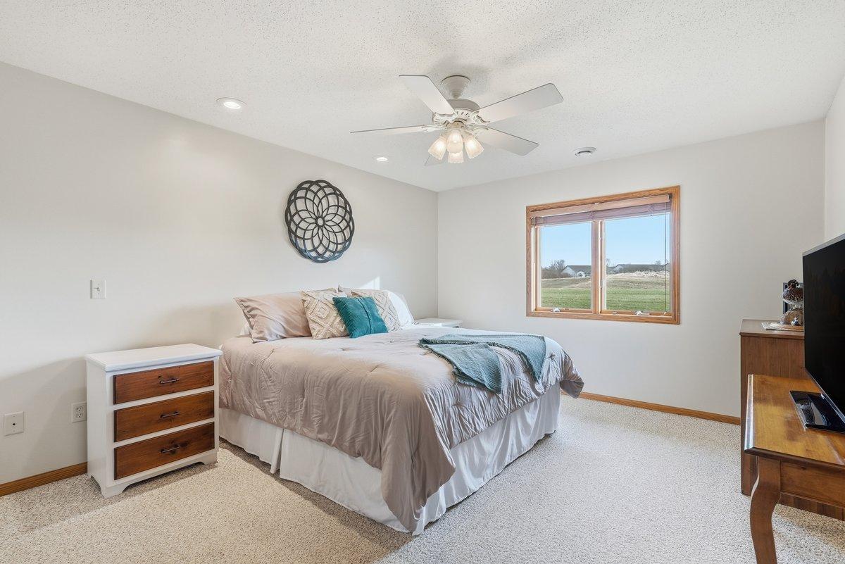 320 Willink Drive Baldwin, WI 54002 - Photo 12 of 24