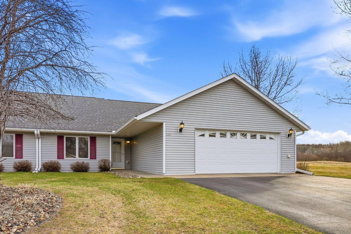 320 Willink Drive Baldwin, WI 54002 - Photo 2 of 24