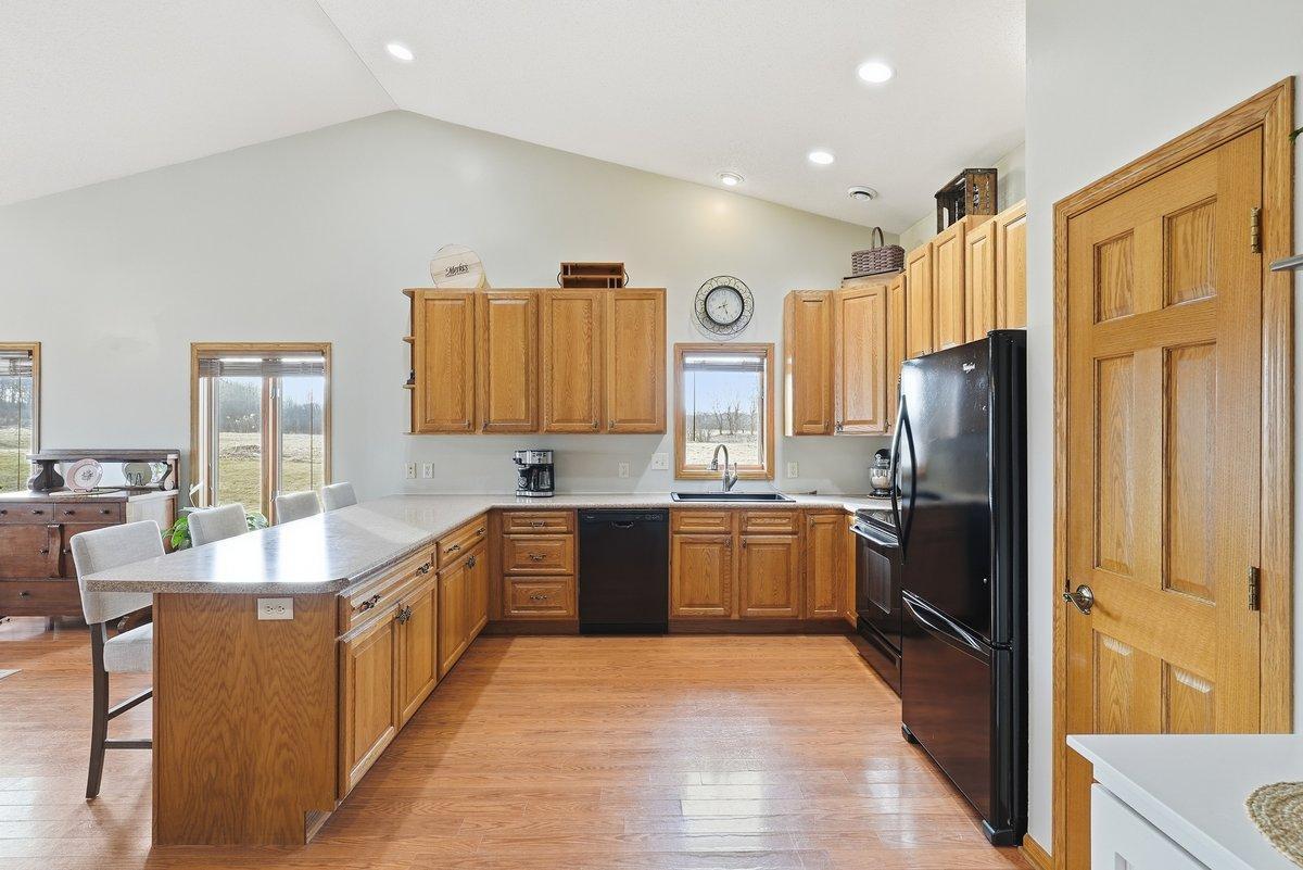 320 Willink Drive Baldwin, WI 54002 - Photo 8 of 24