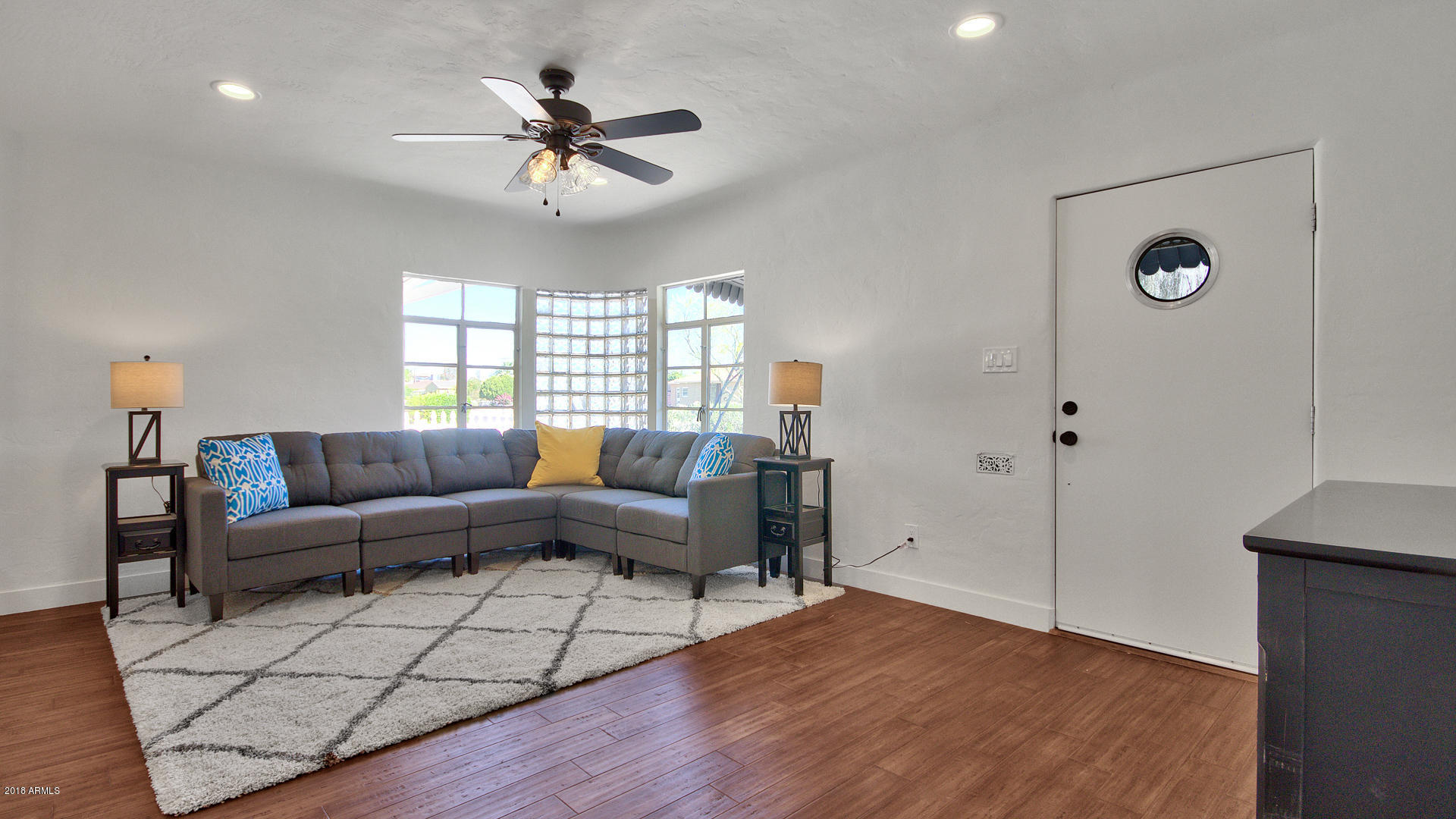 1148 East Almeria Road Phoenix, AZ 85006 - Photo 6 of 36 07