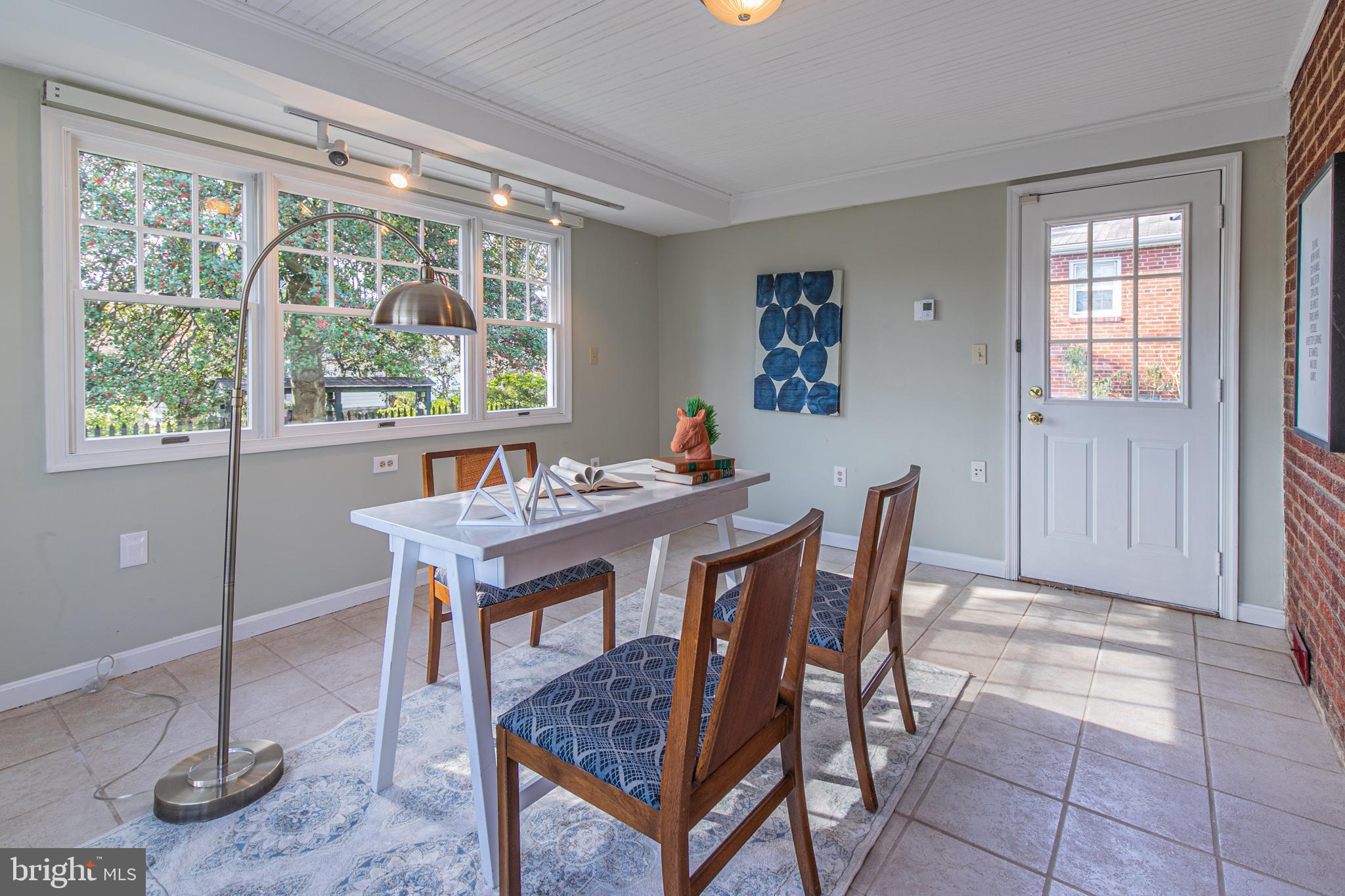 206 Normandy Drive Silver Spring, MD 20901 - Photo 13 of 42 Gallery Image 13