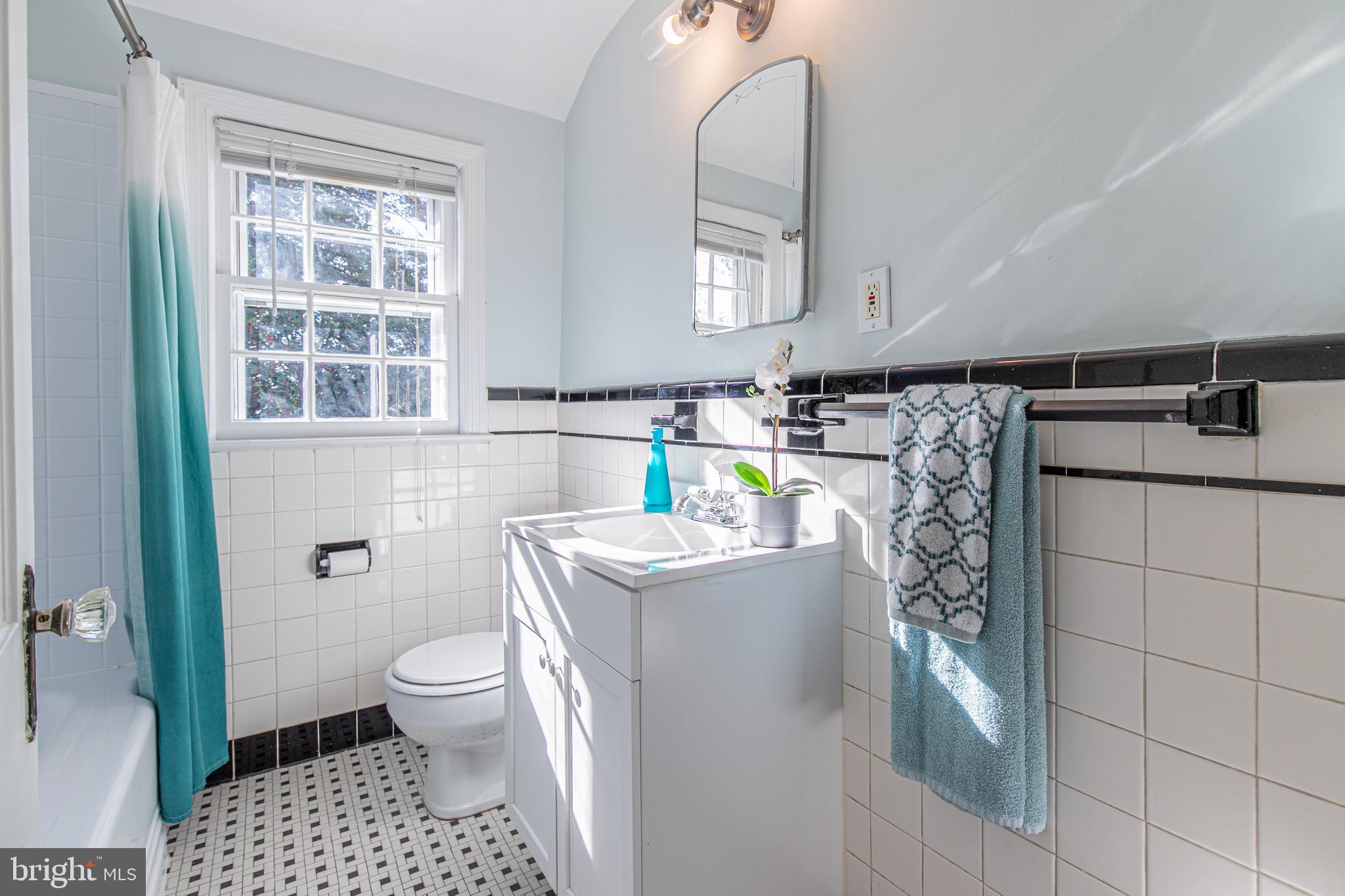 206 Normandy Drive Silver Spring, MD 20901 - Photo 35 of 42 Gallery Image 35