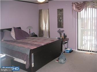 40 Trowbridge Lane Clementon, NJ 08021 - Photo 11 of 12 Bedroom - Main