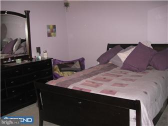 40 Trowbridge Lane Clementon, NJ 08021 - Photo 12 of 12 Bedroom - Main