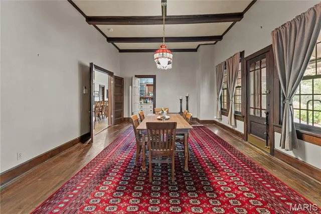 $1,800,000 | 4616 Elk Head Road, Bland, MO 65014