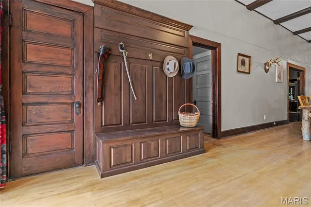 $1,800,000 | 4616 Elk Head Road, Bland, MO 65014