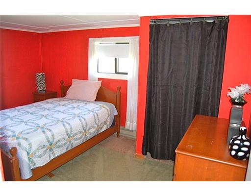 1359 Ocean Road, Unit 54 Narragansett, RI 02882 - Photo 8 of 9 Bedroom.
