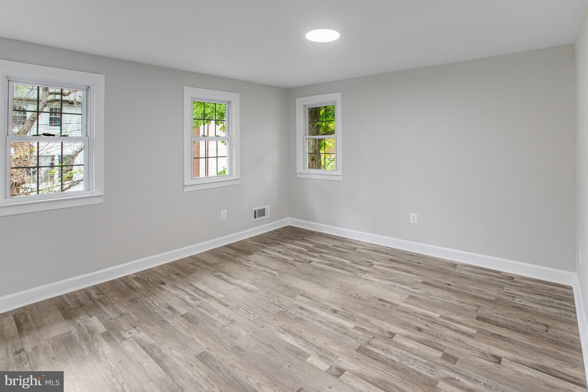 1415 Milbank Road Woodbridge, VA 22191 - Photo 14 of 34
