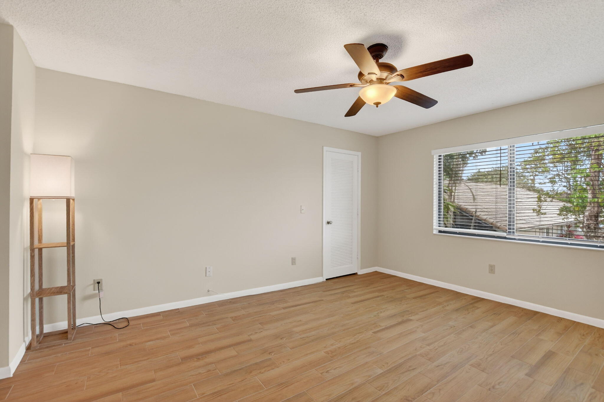 21699 Cypress Road, Unit F Boca Raton, FL 33433 - Photo 13 of 28 17-web-or-mls-DSC_6039