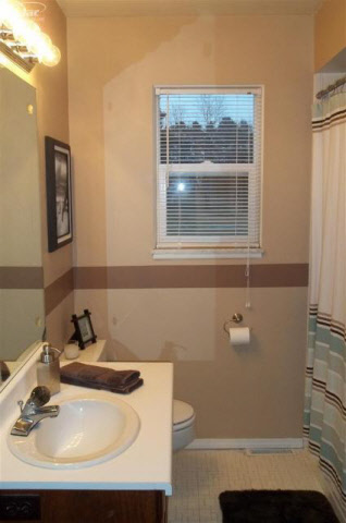 8434 North Bray Road Mount Morris, MI 48458 - Photo 13 of 23 20346325-12.JPG