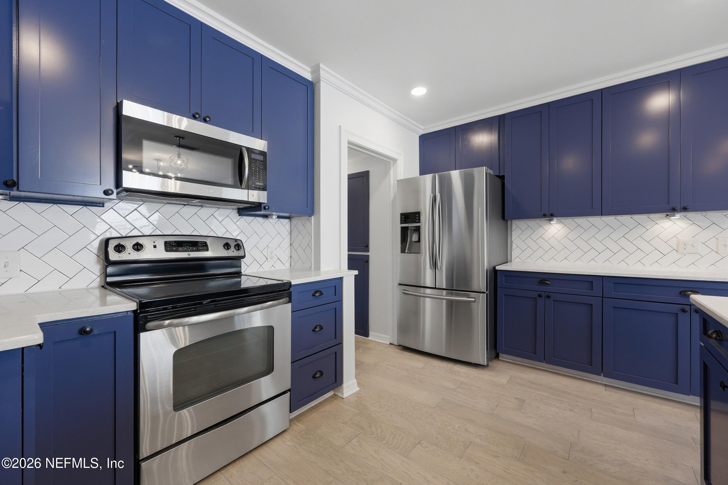 2741 Hendricks Avenue Jacksonville, FL 32207 - Photo 11 of 37 the real estateographers_014