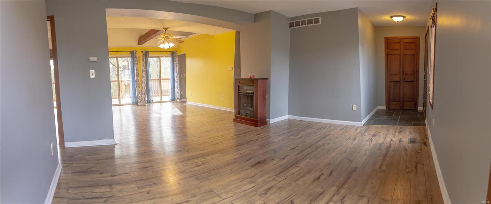 13924 St Rose Road Highland, IL 62249 - Photo 4 of 36