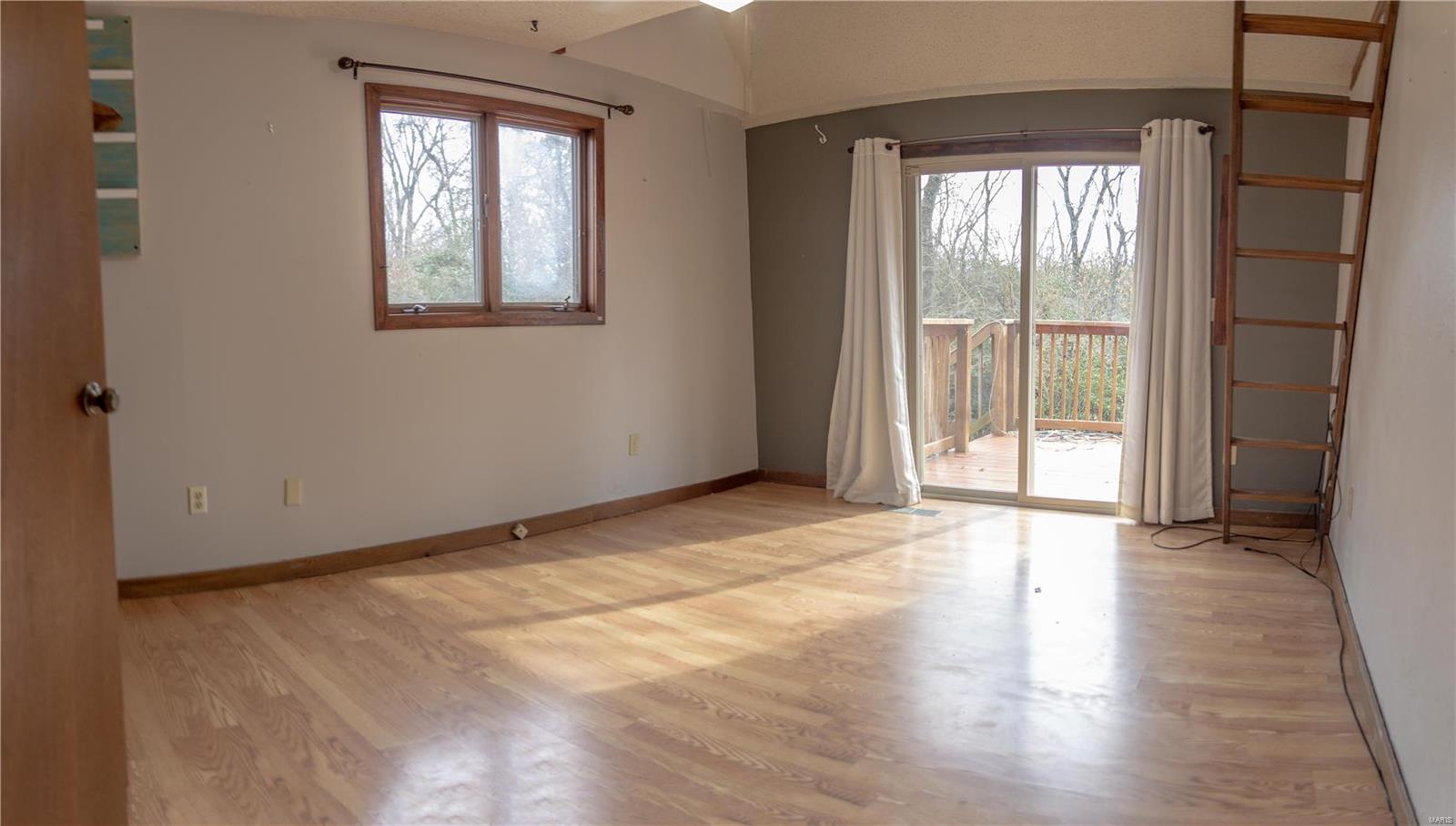 13924 St Rose Road Highland, IL 62249 - Photo 5 of 36