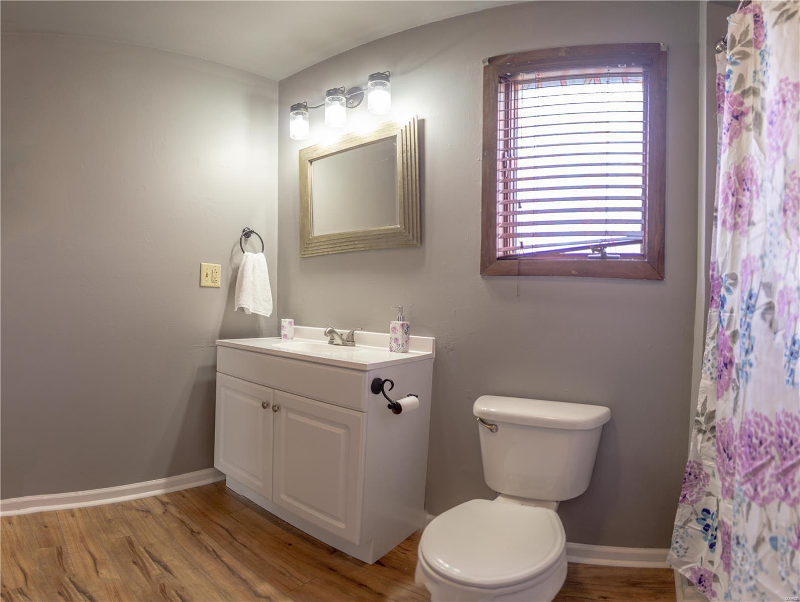 13924 St Rose Road Highland, IL 62249 - Photo 10 of 36